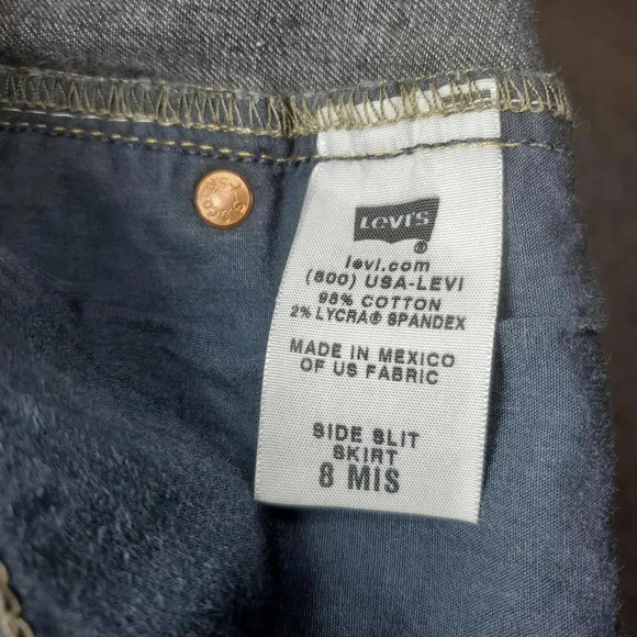 Vintage Levi's Side Slit Jean Skirt Misses Size 8 Black Distressed Raw Hem - Picture 9 of 14